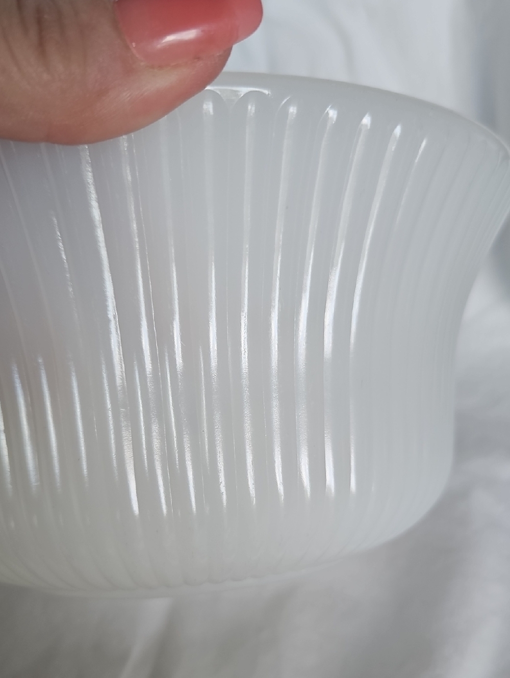 Boden Milk Glass Ribbed Serving Bowl - Picture 4 of 4